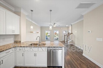 2718 Wind Gap Dr in Columbia, TN - Building Photo - Building Photo