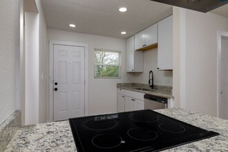 3501 Canyon Ridge Ave in Fort Worth, TX - Foto de edificio - Building Photo