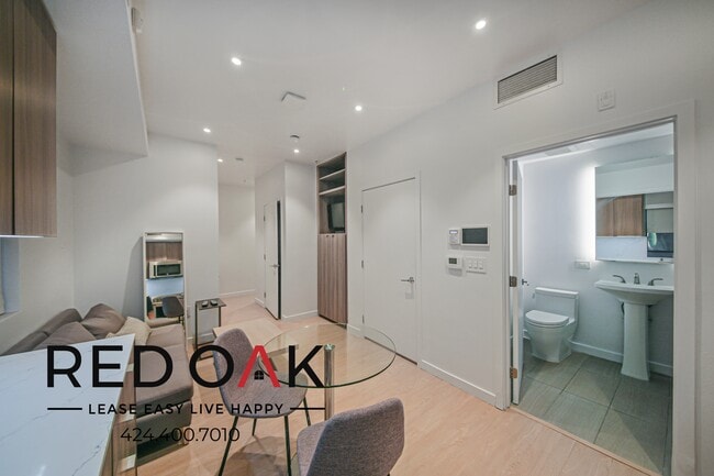 property at 11649 Mayfield Ave
