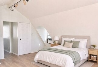 459 N Alfred St in Los Angeles, CA - Building Photo - Building Photo