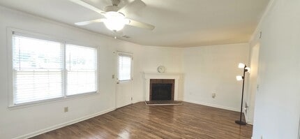 5595 Executive Way in Norcross, GA - Building Photo - Building Photo