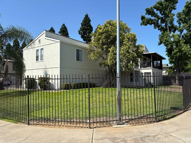 property at 8936 Rancho Grande Ct