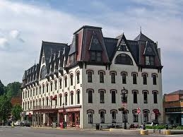 Brockerhoff House in Bellefonte, PA - Foto de edificio