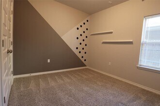 1405 Ambler Dr in Austin, TX - Foto de edificio - Building Photo