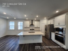 760 Longleaf Grv Ln in Knightdale, NC - Foto de edificio - Building Photo