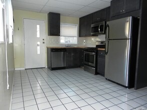 534 North Ave in Millvale, PA - Building Photo - Building Photo