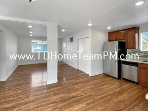 2330 S Wilkeson St in Tacoma, WA - Building Photo - Building Photo