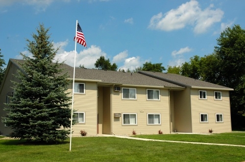 Prairie Glen Apartments in Quincy, MI - Building Photo - Building Photo