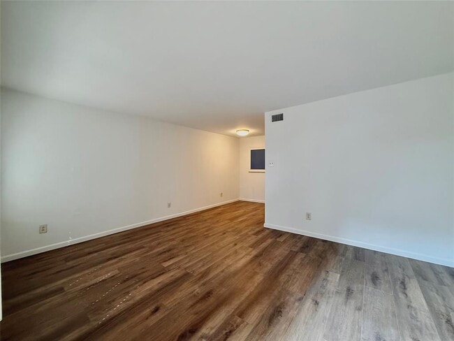 property at 2124 Burton Dr