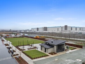 The Outpost Apartments in Arlington, WA - Foto de edificio - Building Photo