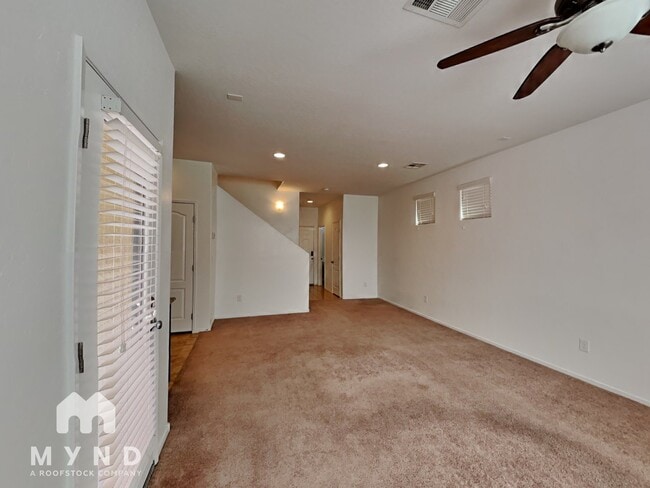 7693 Lots Hills Dr in Las Vegas, NV - Building Photo - Building Photo