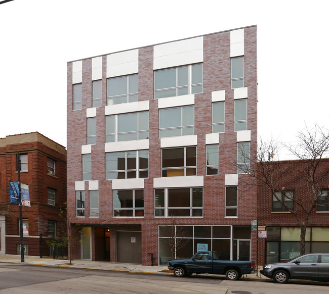 4027 N Broadway in Chicago, IL - Building Photo - Building Photo