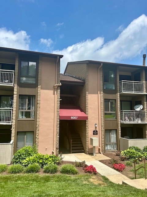 property at 6007 Majors Ln