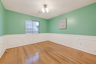 10827 Oak Bayou Ln in Houston, TX - Building Photo - Building Photo