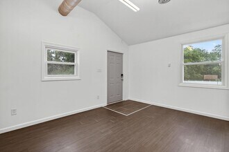 837 Romney Ln in Virginia Beach, VA - Building Photo - Building Photo