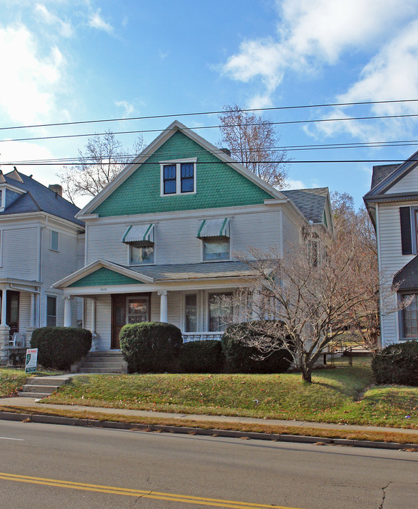 1573 Wayne Ave in Dayton, OH - Building Photo