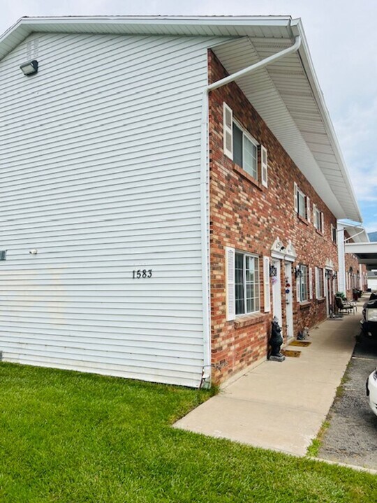 1583 S 1000 E in Clearfield, UT - Building Photo