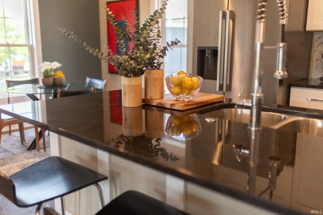 1534 S Piazza Dr in Bloomington, IN - Building Photo - Building Photo