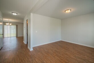 135 Davila St in Hinesville, GA - Building Photo - Building Photo