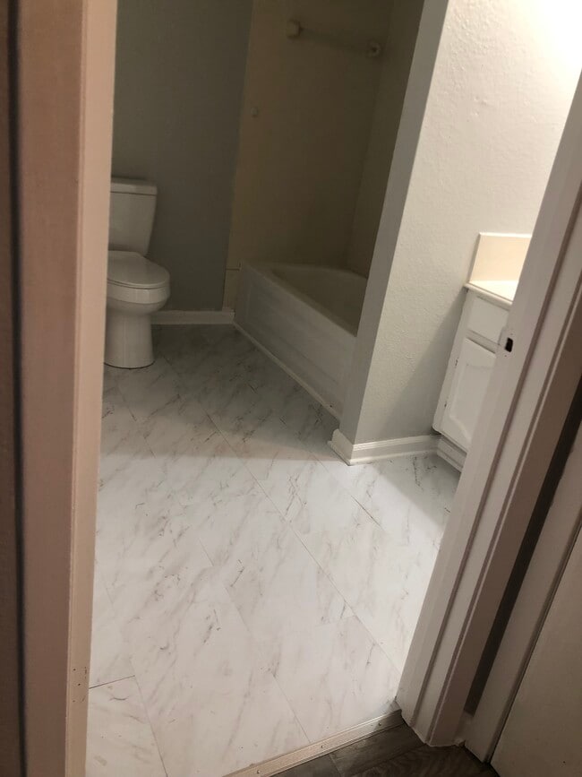 101 Belgium St, Unit AD in Lafayette, LA - Building Photo - Building Photo