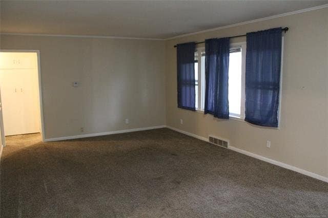 1126 N Oklahoma Ave in Claremore, OK - Building Photo - Building Photo