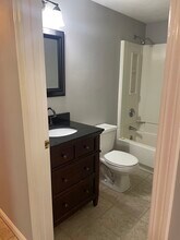 123 Central St, Unit 6 in Georgetown, MA - Building Photo - Building Photo