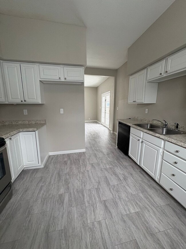 1326 S Ida St in Wichita, KS - Building Photo - Building Photo