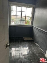 1347 Valencia St in Los Angeles, CA - Building Photo - Building Photo