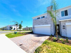 241 Bogey Dr in Davenport, FL - Building Photo - Building Photo