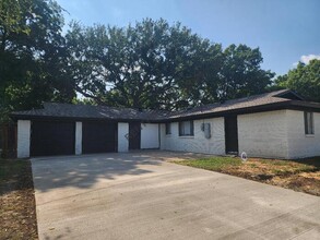 5428 Mallory Dr in Fort Worth, TX - Building Photo - Building Photo