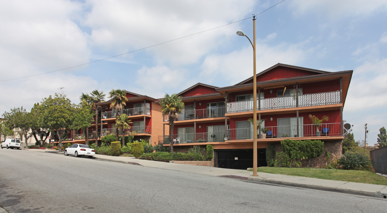 Taylor Gardens Apartments in Montebello, CA - Building Photo