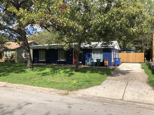 1206 W 51st St in Austin, TX - Building Photo - Building Photo