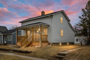 733 Smith St in Monroe, MI - Building Photo