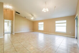 13013 Baybrook Ln in Clermont, FL - Building Photo - Building Photo