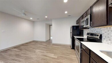 6304 Prospect Ave in Dallas, TX - Building Photo - Building Photo