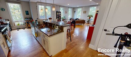 168 Hampshire St, Unit 4C in Cambridge, MA - Building Photo - Building Photo