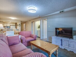 36011 Condo Dr in Rehoboth Beach, DE - Building Photo - Building Photo