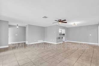 2006 S Beneva Rd in Sarasota, FL - Building Photo - Building Photo