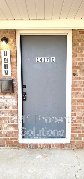 1417 Ardmore Dr in Greensboro, NC - Building Photo