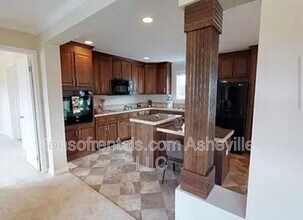 3 Dadoo Dr in Asheville, NC - Building Photo - Building Photo