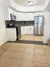 12320 NE 11th Pl in North Miami, FL - Building Photo - Building Photo