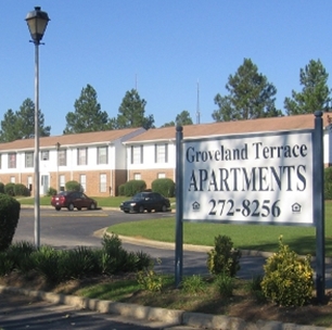 Groveland Terrace Apartments in Dublin, GA - Building Photo