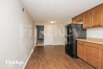 0 Gary Ave in Wheaton, IL - Building Photo - Building Photo