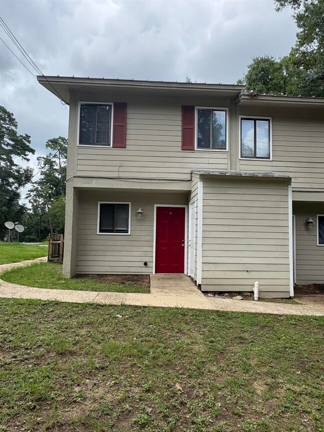 1007 Sutor Rd in Tallahassee, FL - Building Photo - Building Photo