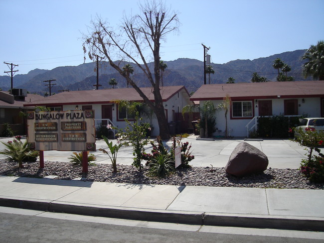 51065-51081 Avenida Mendoza in La Quinta, CA - Building Photo - Building Photo