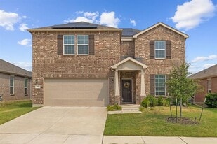 802 Cormorant St in Princeton, TX - Building Photo