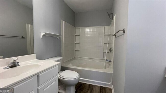 3296 Mill Springs Cir NE in Buford, GA - Foto de edificio - Building Photo
