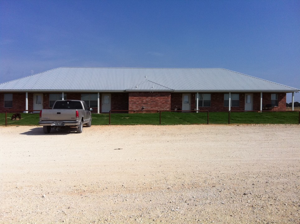 Windy Point Apartments in Stephenville, TX - Building Photo