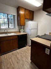 Country Hollow Apartments in Stockton, CA - Foto de edificio - Interior Photo