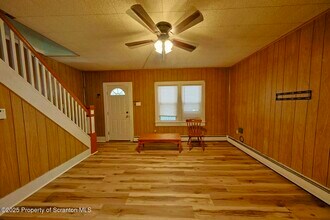 2140 Pond Ave in Scranton, PA - Building Photo - Building Photo